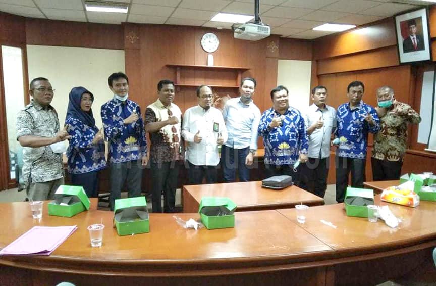 Kunker-DPRD-Lambar-ke-Ibu-Kota-Guna-Tingkatkan-Sektor-Kebun-Raya-Pengelolaan-Hutan-dan-Program-PUPR Kunker-DPRD-Lambar-ke-Ibu-Kota-Guna-Tingkatkan-Sektor-Kebun-Raya-Pengelolaan-Hutan-dan-Program-PUPR